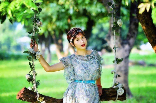Hoạ sĩ Hải Xuân - con đường của một họa sĩ đến với sàn diễn Hoa hậu Doanh nhân châu Á 2024- Ảnh 1. Hoạ sĩ Hải Xuân - con đường của một họa sĩ đến với sàn diễn Hoa hậu Doanh nhân châu Á 2024- Ảnh 1.
