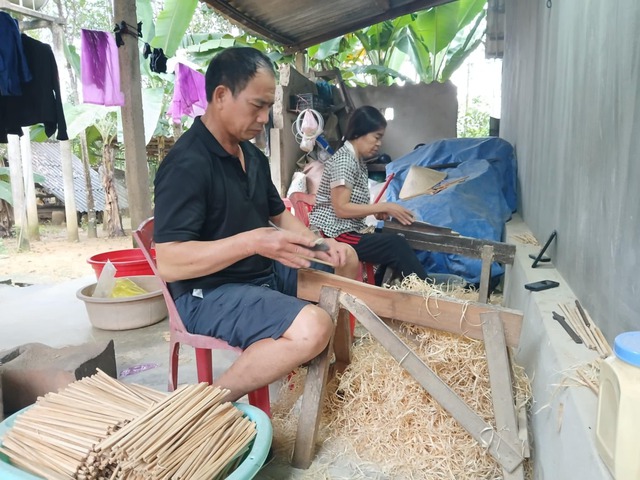 Chuyện về loại đũa có 1 không 2 ở vùng sơn cước- Ảnh 2.