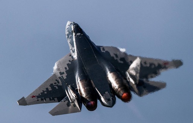 Không quân Nga khẳng định năng lực: Nhận 14 lô Su-57, Su-35, Su-34 và Su-30- Ảnh 1.