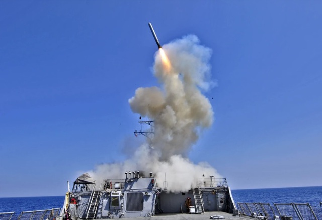 Mỹ cân nhắc chuyển tên lửa Tomahawk: Bước ngoặt tấn công của Ukraine? - Ảnh 1.