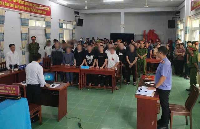 Từ sân bóng đến vành móng ngựa: Thiếu niên được giảm án thành công- Ảnh 2.