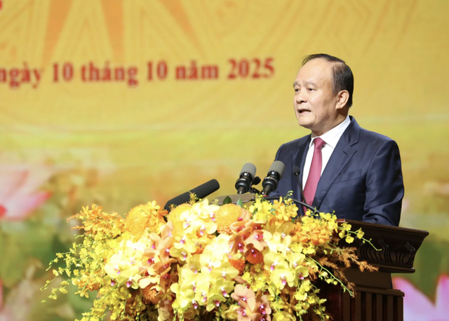 Thủ tướng: Hà Nội là lá cờ đầu trong phong trào thi đua yêu nước- Ảnh 3. Thủ tướng: Hà Nội là lá cờ đầu trong phong trào thi đua yêu nước- Ảnh 3.
