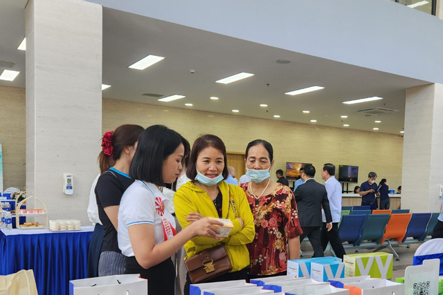 PM NextG Cal vinh dự đồng hành cùng hệ thống bệnh viện Lạc Việt trong cột mốc 20 năm phát triển - Ảnh 2.