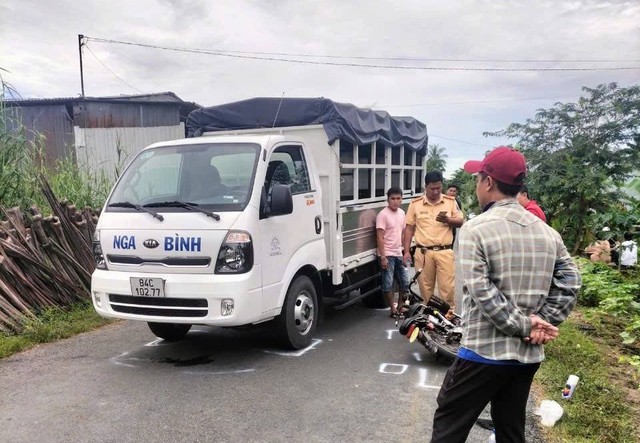 Tiến độ giải quyết vụ tai nạn khiến nữ học sinh tử vong ở Vĩnh Long- Ảnh 1. Tiến độ giải quyết vụ tai nạn khiến nữ học sinh tử vong ở Vĩnh Long- Ảnh 1.
