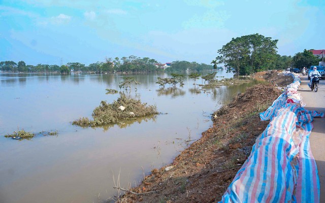 Chủ tịch Hà Nội: Đối mặt thiên tai kép là “phép thử” thật sự cho chính quyền các cấp- Ảnh 2. Chủ tịch Hà Nội: Đối mặt thiên tai kép là “phép thử” thật sự cho chính quyền các cấp- Ảnh 2.