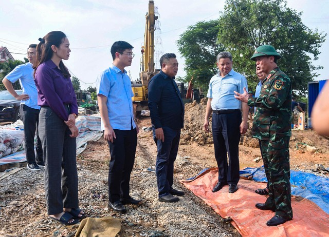 Chủ tịch Hà Nội: Đối mặt thiên tai kép là “phép thử” thật sự cho chính quyền các cấp- Ảnh 1. Chủ tịch Hà Nội: Đối mặt thiên tai kép là “phép thử” thật sự cho chính quyền các cấp- Ảnh 1.