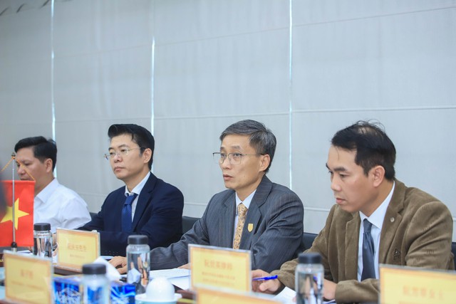 Tăng cường và mở rộng hợp tác giữa Hội Luật gia Việt Nam và Hội Luật gia Trung Quốc- Ảnh 5.