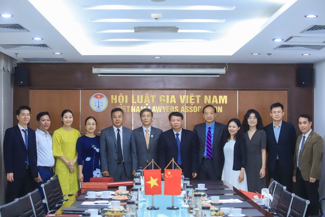 Tăng cường và mở rộng hợp tác giữa Hội Luật gia Việt Nam và Hội Luật gia Trung Quốc- Ảnh 9.