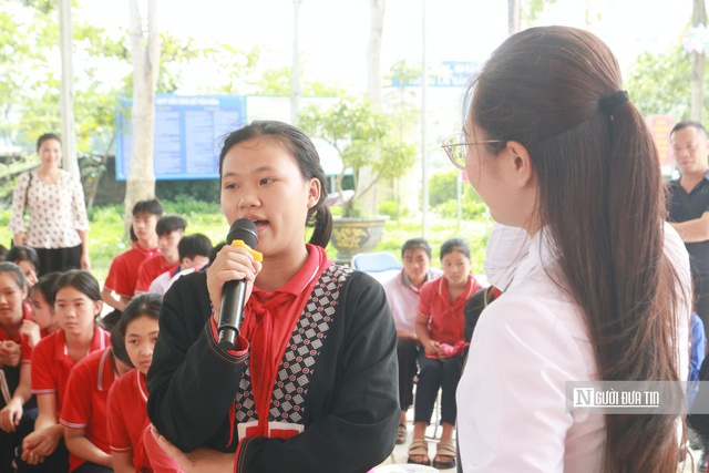 Chi hội Luật gia Công ty Luật The Light đưa pháp luật thành bạn đồng hành của tuổi trẻ- Ảnh 3.