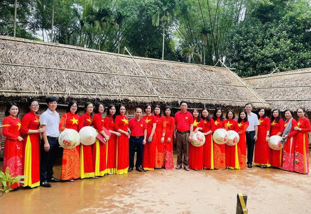 Nghệ An hướng tới xây dựng thương hiệu du lịch bốn mùa - Ảnh 3.