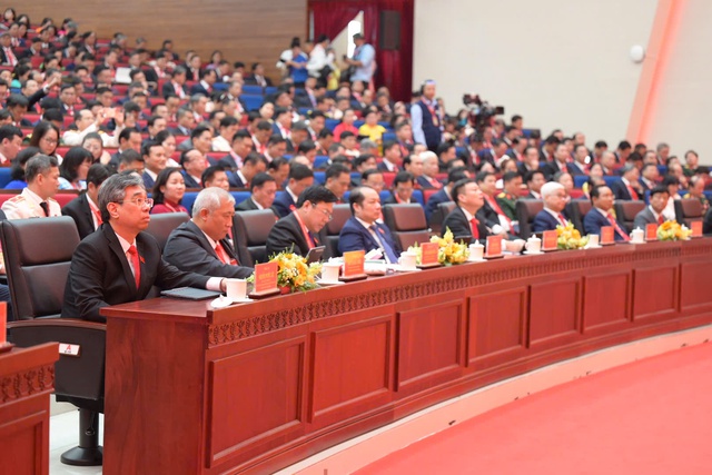 Tinh thần “đi đầu, làm gương” được nhấn mạnh tại phiên trù bị Đại hội Đảng bộ Tp.HCM lần thứ I - Ảnh 4.