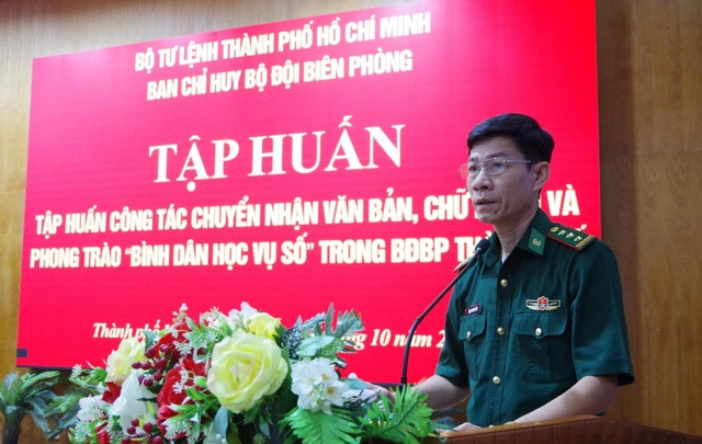 “Bình dân học vụ số” lan tỏa trong lực lượng biên phòng Tp.HCM- Ảnh 1.