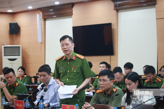 Công an Hà Nội: Shark Bình và Phương Oanh vẫn là vợ chồng, chưa có thông tin ly hôn- Ảnh 1. Công an Hà Nội: Shark Bình và Phương Oanh vẫn là vợ chồng, chưa có thông tin ly hôn- Ảnh 1.