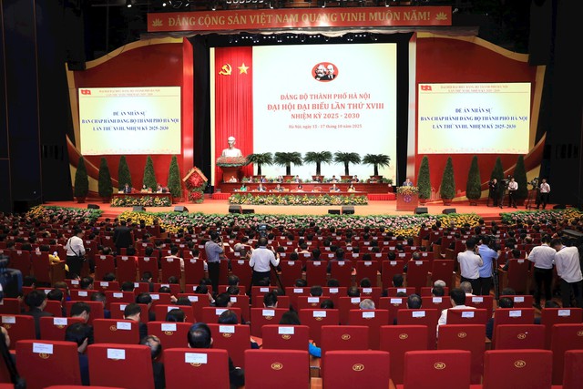 Thông qua số lượng Ủy viên Ban Chấp hành Đảng bộ Tp.Hà Nội khóa XVIII - Ảnh 1.