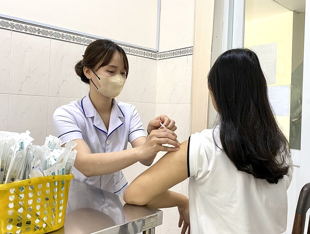 Thời tiết thất thường, hàng loạt bệnh truyền nhiễm có nguy cơ lan rộng - Ảnh 1.