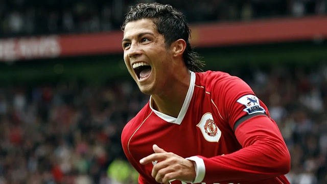 Ronaldo vẫn chưa buông bóng, có thể trở lại Man Utd theo cách khác - Ảnh 1. Ronaldo vẫn chưa buông bóng, có thể trở lại Man Utd theo cách khác - Ảnh 1.