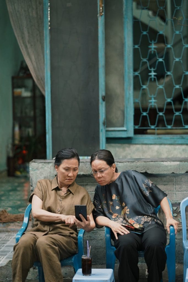 Nghệ sĩ Việt Hương sau những hoài nghi của khán giả - Ảnh 3.