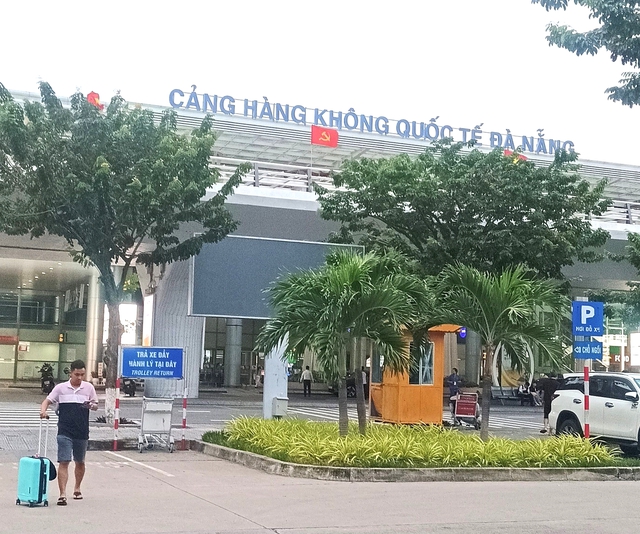 Sân bay Đà Nẵng thu 1.465 tỷ đồng trong 9 tháng đầu năm- Ảnh 2. Sân bay Đà Nẵng thu 1.465 tỷ đồng trong 9 tháng đầu năm- Ảnh 2.
