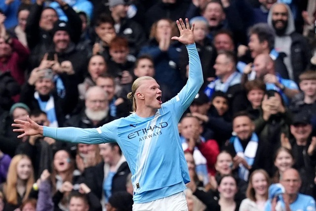 Pep Guardiola: "Man City không thể tiếp tục phụ thuộc vào Haaland" - Ảnh 1. Pep Guardiola: "Man City không thể tiếp tục phụ thuộc vào Haaland" - Ảnh 1.