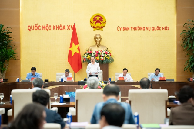 Chủ tịch Quốc hội: Chung sức, đồng lòng để kỳ họp "trên cả lịch sử" diễn ra thành công- Ảnh 2. Chủ tịch Quốc hội: Chung sức, đồng lòng để kỳ họp "trên cả lịch sử" diễn ra thành công- Ảnh 2.
