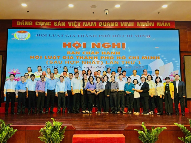 Hội Luật gia Tp.Hồ Chí Minh tăng cường phổ biến pháp luật tới người dân- Ảnh 1.