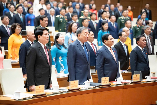 Chủ tịch Quốc hội: Pháp luật phải đi trước một bước, mở đường cho đổi mới sáng tạo - Ảnh 1.