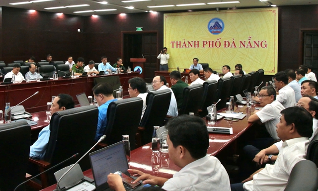 Phó Chủ tịch Đà Nẵng: Không để ai bị động khi mưa đặc biệt lớn xảy ra do bão số 12- Ảnh 2. Phó Chủ tịch Đà Nẵng: Không để ai bị động khi mưa đặc biệt lớn xảy ra do bão số 12- Ảnh 2.
