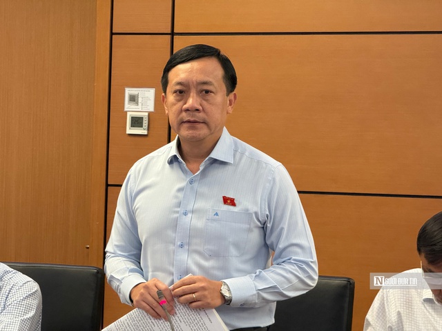 ĐBQH: Một sở có hơn 10 phó giám đốc, cấp xã lại thiếu cán bộ có chuyên môn - Ảnh 2.