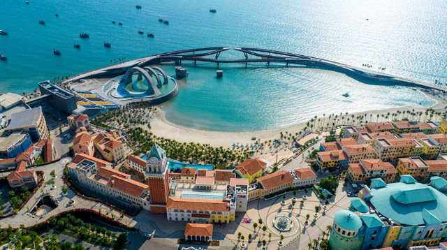 CEO Sun PhuQuoc Airways: Chúng tôi gắn việc phát triển hàng không với phát triển điểm đến - Ảnh 4.