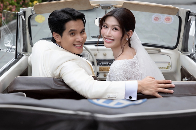 Dàn phù dâu "cực chất" trong lễ vu quy của nàng Hậu Chế Nguyễn Quỳnh Châu- Ảnh 6. Dàn phù dâu "cực chất" trong lễ vu quy của nàng Hậu Chế Nguyễn Quỳnh Châu- Ảnh 6.