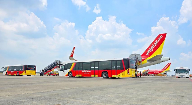 Cổ đông Vietjet sắp nhận cổ tức 20% bằng cổ phiếu- Ảnh 3. Cổ đông Vietjet sắp nhận cổ tức 20% bằng cổ phiếu- Ảnh 3.