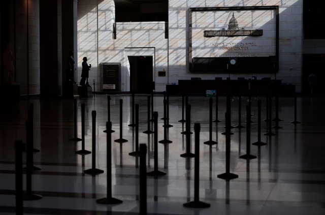 Đảng Cộng hòa có sử dụng “lựa chọn hạt nhân” để mở cửa chính phủ? - Ảnh 1.