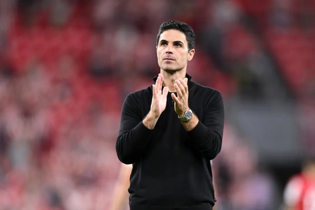 Siêu máy tính khiến cổ động viên Arsenal vỡ òa - Ảnh 1.