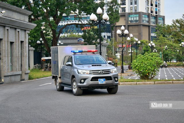 Cựu Phó Chủ tịch tỉnh Phú Thọ cùng hơn trăm bị cáo hầu toà vụ đánh bạc 106 triệu USD- Ảnh 1. Cựu Phó Chủ tịch tỉnh Phú Thọ cùng hơn trăm bị cáo hầu toà vụ đánh bạc 106 triệu USD- Ảnh 1.