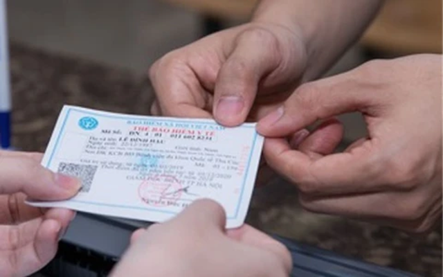 Bản tin 29/10: Tặng thẻ bảo hiểm y tế cho người khó khăn dịp Tết Nguyên đán - Ảnh 1.