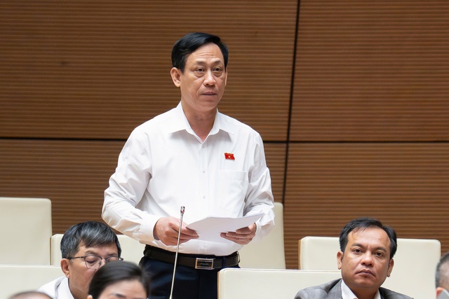 ĐBQH đề nghị tăng lương cơ sở cho cán bộ, công chức ngay từ 1/1/2026 - Ảnh 2.