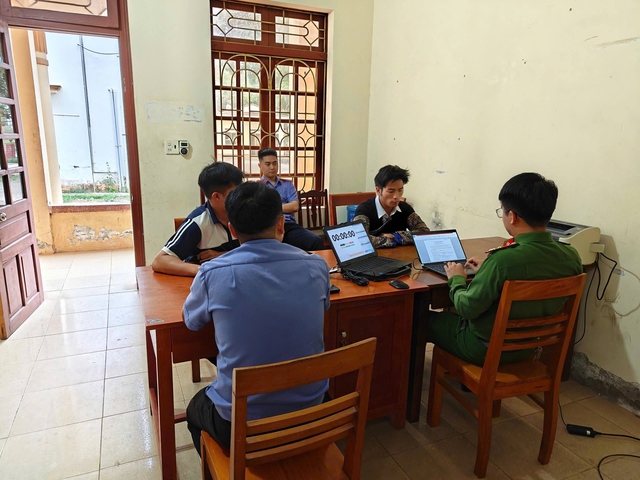 Giao cấu với bé gái dưới 16 tuổi, nam thanh niên bị khởi tố - Ảnh 1.