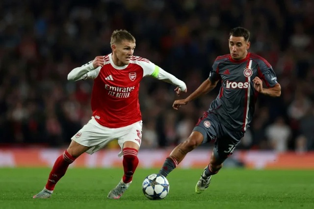 HLV Arteta tiết lộ quyết định đặc biệt đối với Odegaard - Ảnh 1.