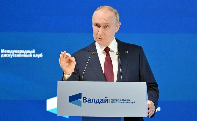 Ông Putin: Nga đang trên đà phát triển vũ khí siêu thanh mới - Ảnh 1.