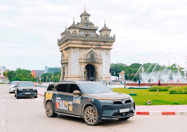 VinFast VF 9 qua chia sẻ của khách Việt: Khỏe như xe động cơ V8, “nuôi” dễ ngang xe hạng A - Ảnh 2.