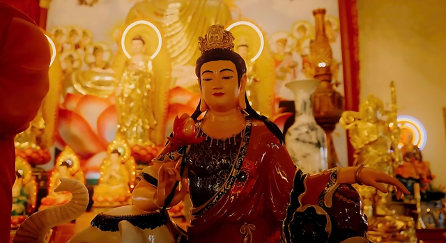 Chiêm ngưỡng ngôi chùa “nổi” giữa nước ở miền Tây- Ảnh 9. Chiêm ngưỡng ngôi chùa “nổi” giữa nước ở miền Tây- Ảnh 9.