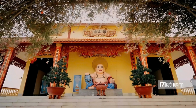 Chiêm ngưỡng ngôi chùa “nổi” giữa nước ở miền Tây- Ảnh 10. Chiêm ngưỡng ngôi chùa “nổi” giữa nước ở miền Tây- Ảnh 10.