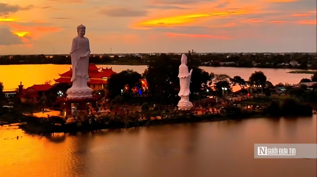 Chiêm ngưỡng ngôi chùa “nổi” giữa nước ở miền Tây- Ảnh 15. Chiêm ngưỡng ngôi chùa “nổi” giữa nước ở miền Tây- Ảnh 15.