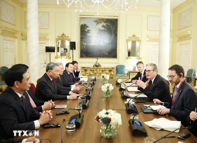 Việt Nam và Anh nâng cấp quan hệ lên Đối tác Chiến lược Toàn diện- Ảnh 3. Việt Nam và Anh nâng cấp quan hệ lên Đối tác Chiến lược Toàn diện- Ảnh 3.