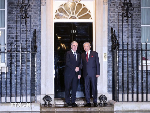 Việt Nam và Anh nâng cấp quan hệ lên Đối tác Chiến lược Toàn diện- Ảnh 1. Việt Nam và Anh nâng cấp quan hệ lên Đối tác Chiến lược Toàn diện- Ảnh 1.