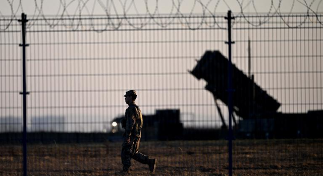 Mỹ rút bớt quân khỏi một nước NATO ở châu Âu, Ba Lan lên tiếng- Ảnh 1. Mỹ rút bớt quân khỏi một nước NATO ở châu Âu, Ba Lan lên tiếng- Ảnh 1.