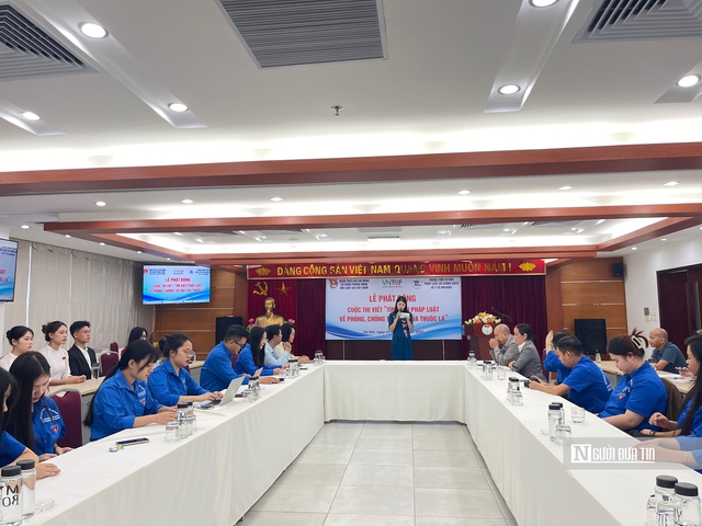 Đoàn Thanh niên Cơ quan Trung ương Hội Luật gia Việt Nam phát động Cuộc thi viết “Tìm hiểu pháp luật về phòng, chống tác hại của thuốc lá” - Ảnh 4.