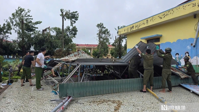 Khắc phục, sửa chữa hàng loạt trường học ở Thanh Hóa tan hoang sau bão, lũ- Ảnh 15.