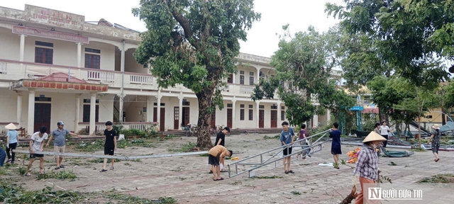 Khắc phục, sửa chữa hàng loạt trường học ở Thanh Hóa tan hoang sau bão, lũ- Ảnh 8.
