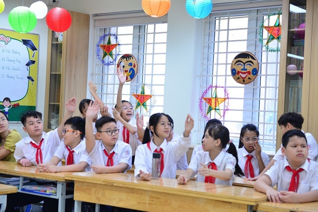 Hà Nội đạt 80,6% trường học đạt chuẩn quốc gia - Ảnh 1.